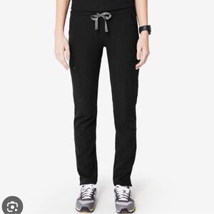 Wear Figs Women’s Black Yola Skinny Scrub Pants - Size L, Never Been Worn